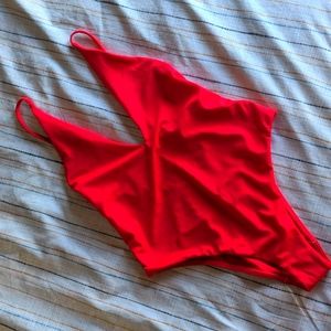 Parade Deep V/Low back One piece Swimsuit RED 🍒